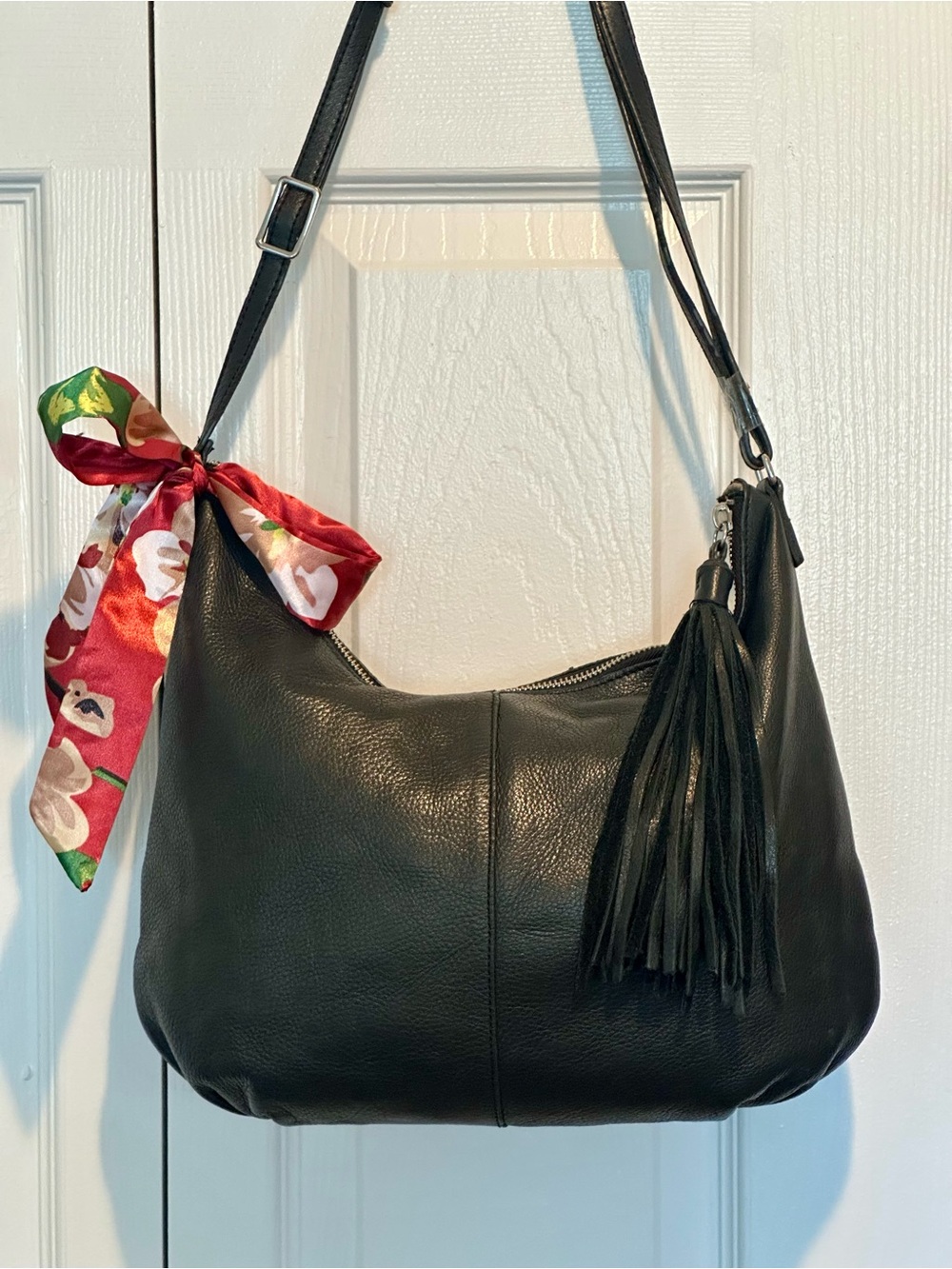 margot Black Pebbled Leather Double Strap  Hobo w/Tassel Zip & Twilly NWOT
